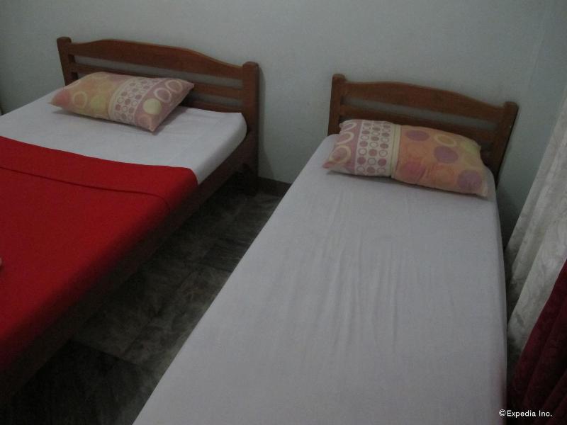 Pe'Re Aristo Guesthouse Mandaue City Ngoại thất bức ảnh