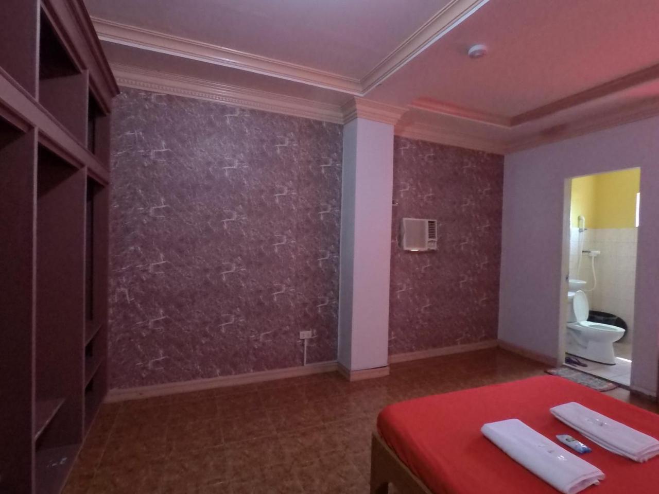 Pe'Re Aristo Guesthouse Mandaue City Ngoại thất bức ảnh