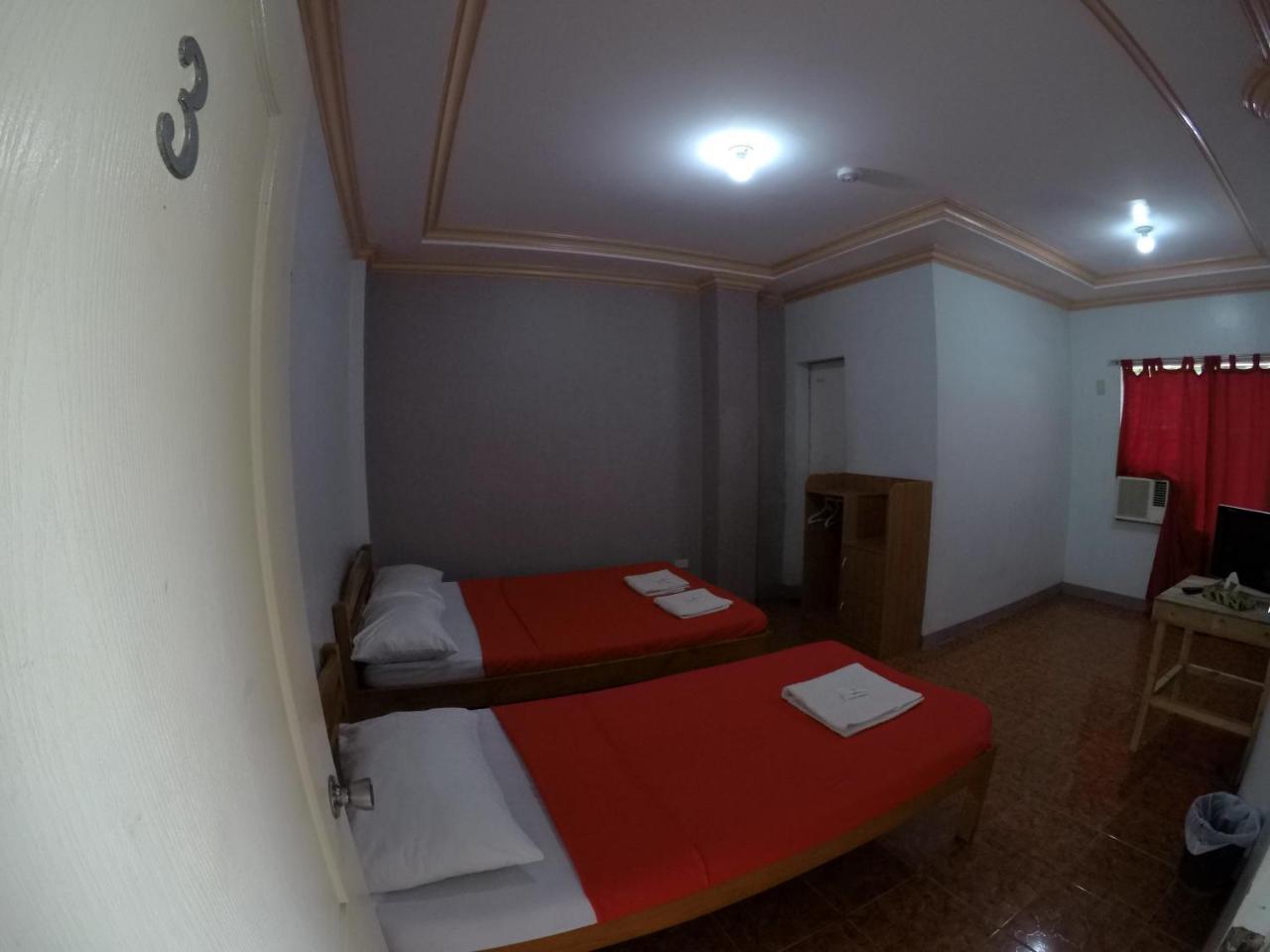 Pe'Re Aristo Guesthouse Mandaue City Ngoại thất bức ảnh