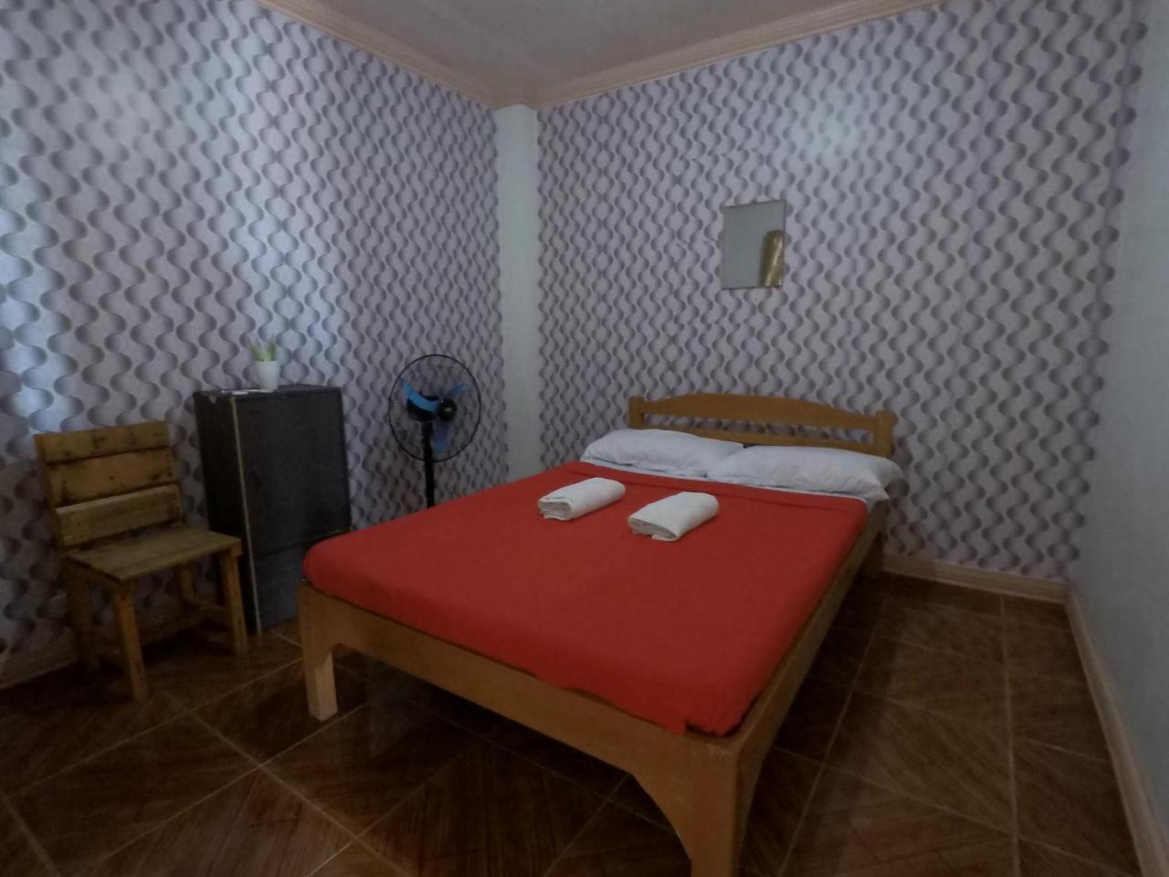 Pe'Re Aristo Guesthouse Mandaue City Ngoại thất bức ảnh